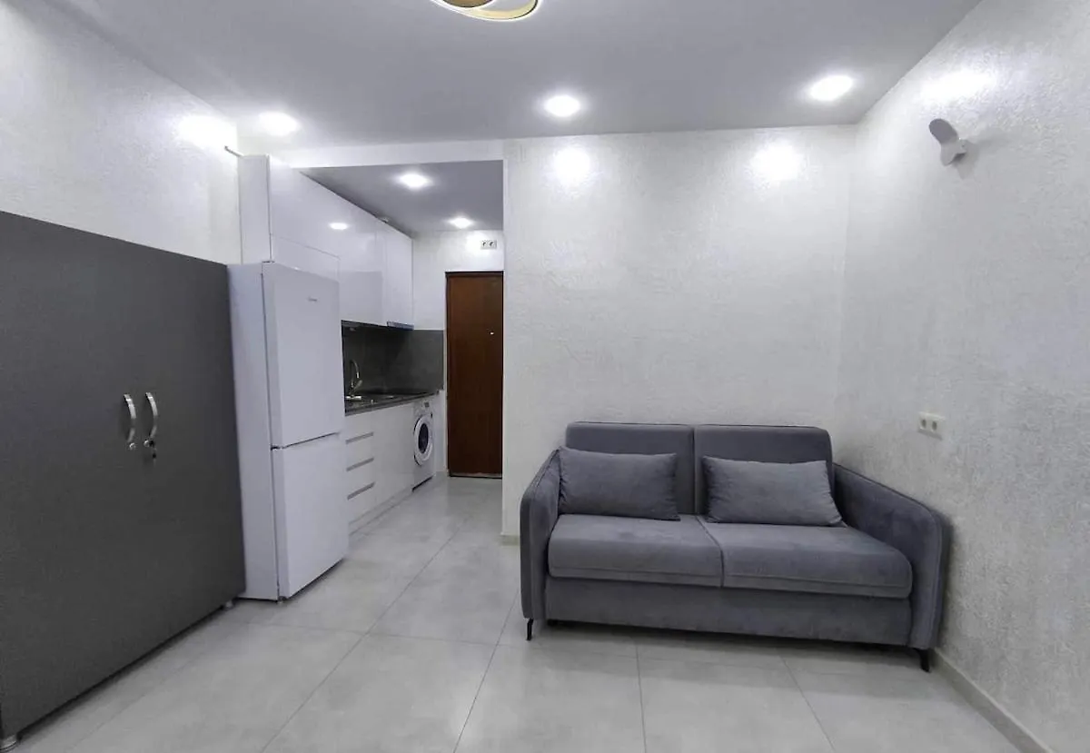 Orbi Apartment Near Sea 바투미