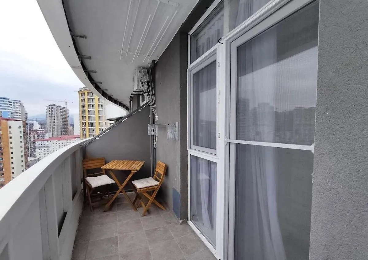 Orbi Apartment Near Sea 바투미 0*,  조지아